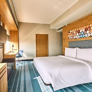 Aloft King Room High Floor 3rd above